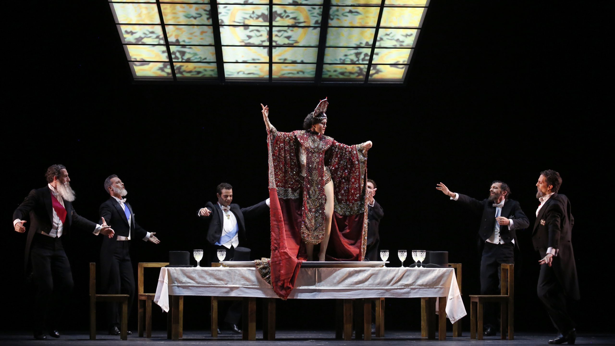 西班牙舞孃「美麗的奧蒂羅」艷壓歐洲貴族｜芳華落盡一場空